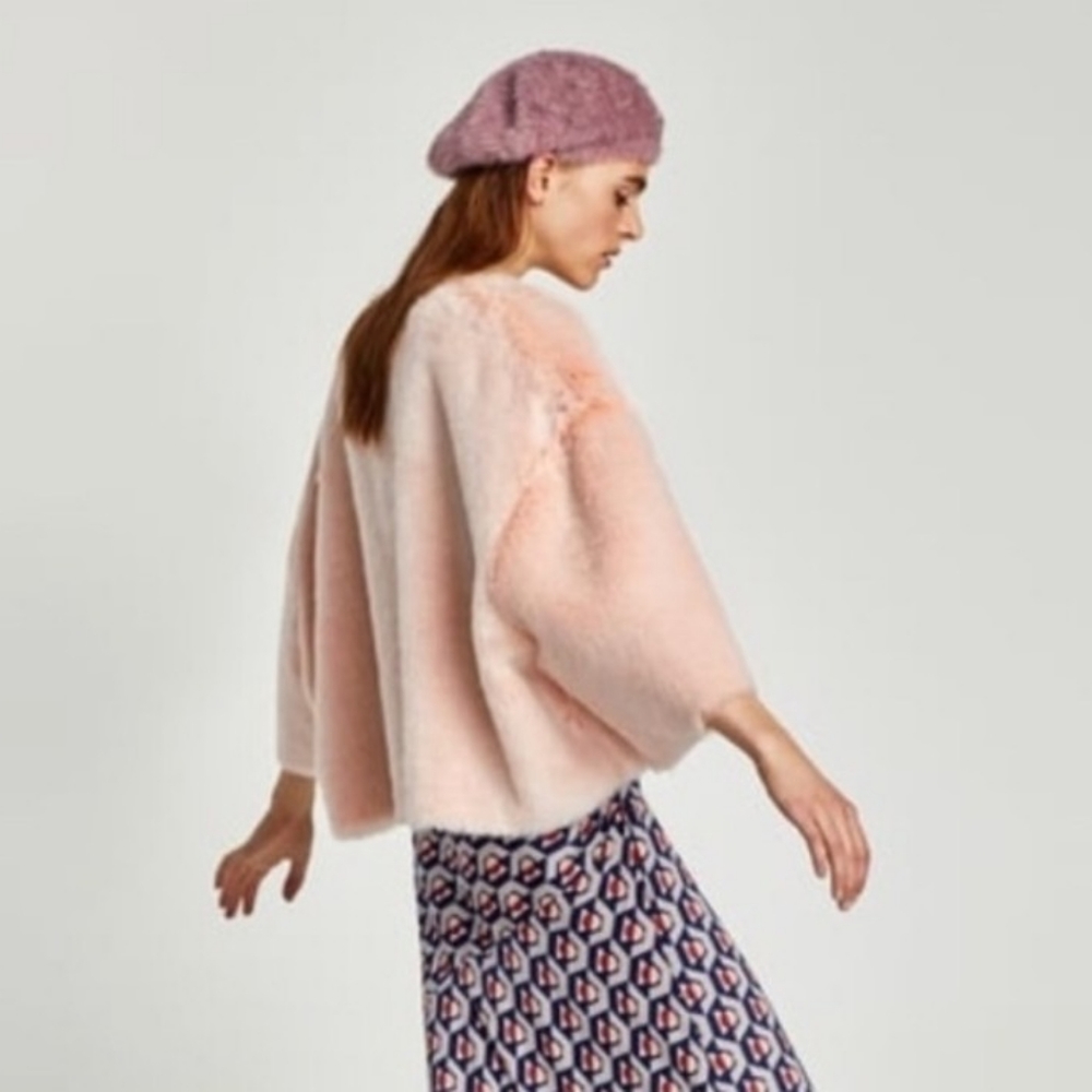 Zara Faux Fur Sweater Shirt - Picture 3 of 12